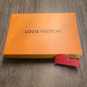 Louis Vuitton magnetic box
